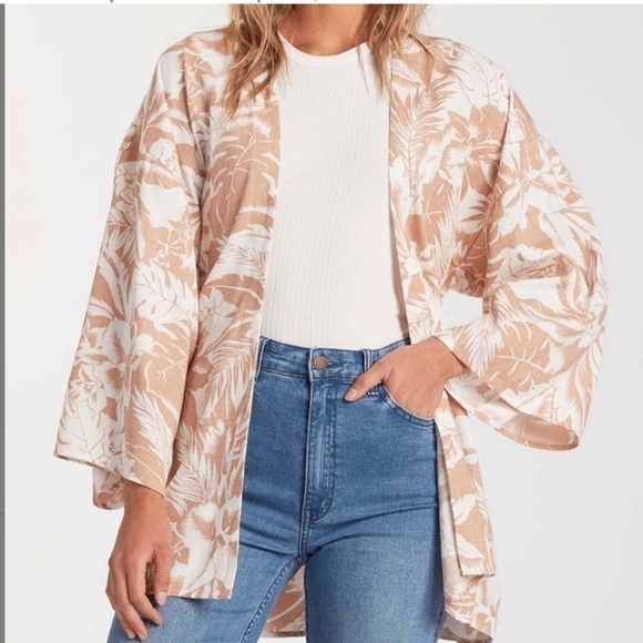 NEW Billabong Tan Floral Sweet Summer Kimono S-M - Picture 1 of 6